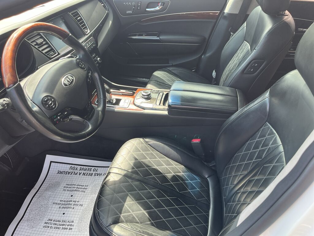 2017 Kia K900 Luxury Wilmington NC