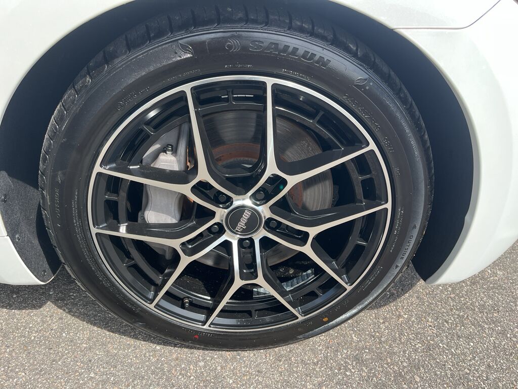 2017 Kia K900 Luxury Wilmington NC