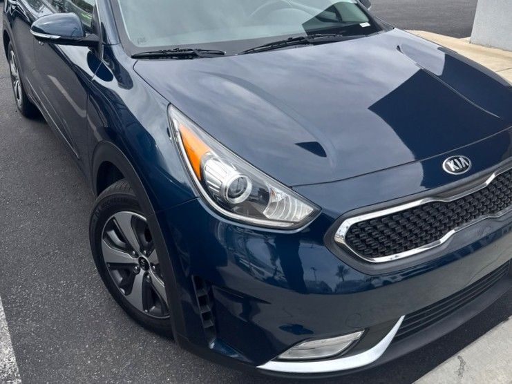 2017 Kia Niro EX
