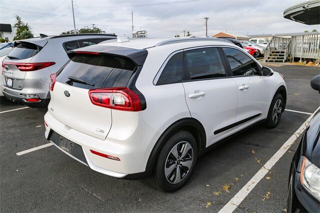2017 Kia Niro LX Tacoma WA