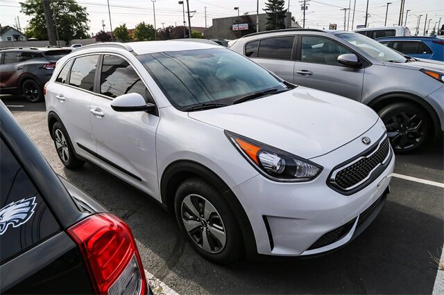 2017 Kia Niro LX Tacoma WA