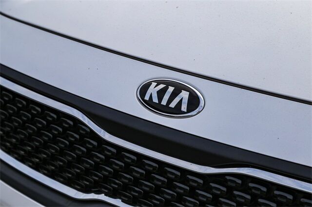 2017 Kia Niro LX Tacoma WA