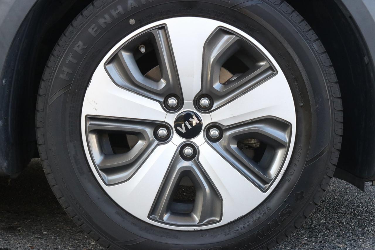 2017 Kia Niro LX Fredericksburg VA
