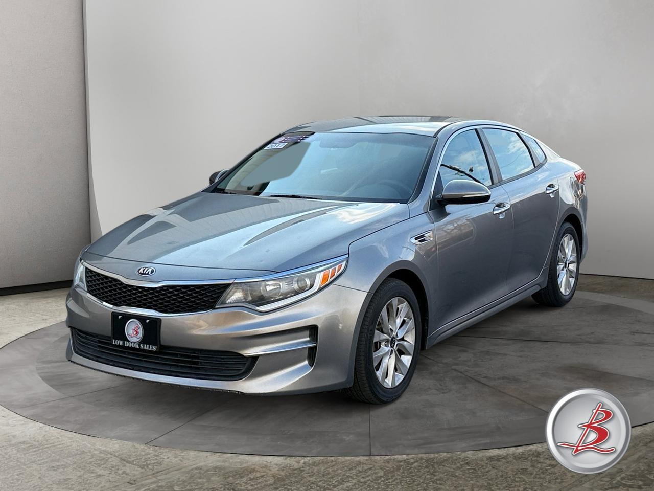 2017 Kia OPTIMA LX