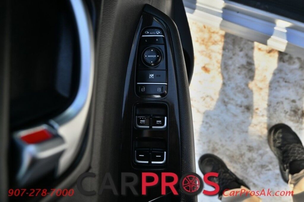 2017 Kia Optima EX - Premium Pkg - Heated & Cooled Leather Seats - Heated Steering Wheel -Navigation - Panoramic Sunroof - Blind Sport Assist & Rear Cross Traffic Alert - Push to Start - Bluetooth - Backup Camera Anchorage AK