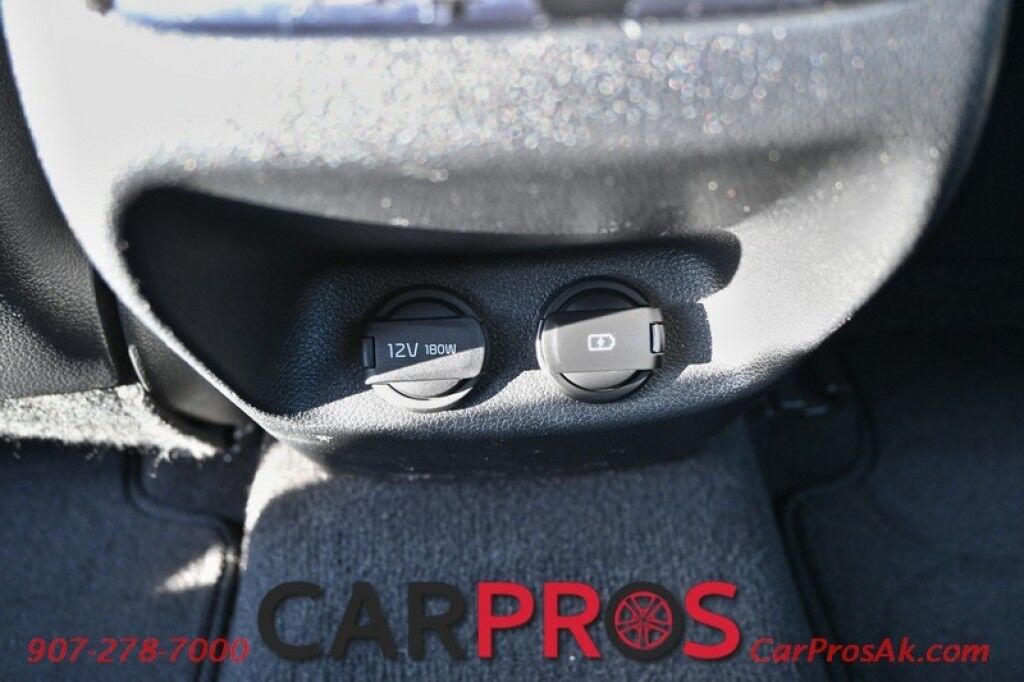 2017 Kia Optima EX - Premium Pkg - Heated & Cooled Leather Seats - Heated Steering Wheel -Navigation - Panoramic Sunroof - Blind Sport Assist & Rear Cross Traffic Alert - Push to Start - Bluetooth - Backup Camera Anchorage AK