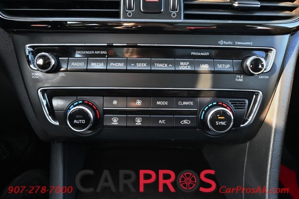 2017 Kia Optima EX - Premium Pkg - Heated & Cooled Leather Seats - Heated Steering Wheel -Navigation - Panoramic Sunroof - Blind Sport Assist & Rear Cross Traffic Alert - Push to Start - Bluetooth - Backup Camera Anchorage AK