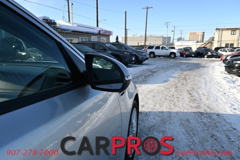 2017 Kia Optima EX - Premium Pkg - Heated & Cooled Leather Seats - Heated Steering Wheel -Navigation - Panoramic Sunroof - Blind Sport Assist & Rear Cross Traffic Alert - Push to Start - Bluetooth - Backup Camera Anchorage AK