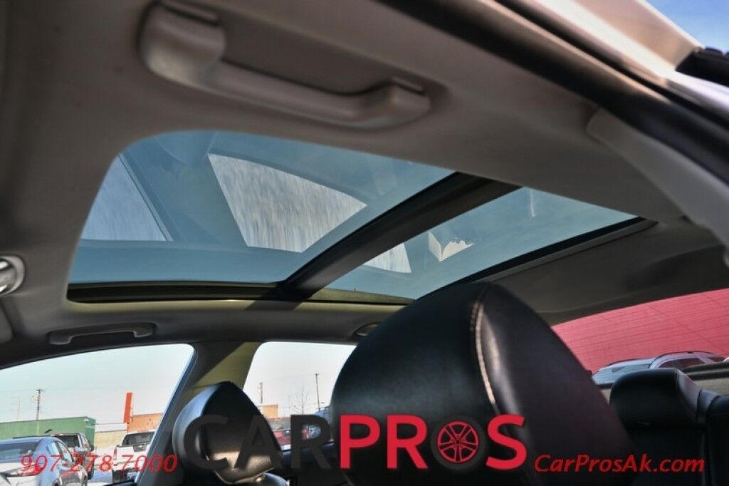 2017 Kia Optima EX - Premium Pkg - Heated & Cooled Leather Seats - Heated Steering Wheel -Navigation - Panoramic Sunroof - Blind Sport Assist & Rear Cross Traffic Alert - Push to Start - Bluetooth - Backup Camera Anchorage AK