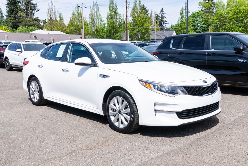 2017 Kia Optima LX