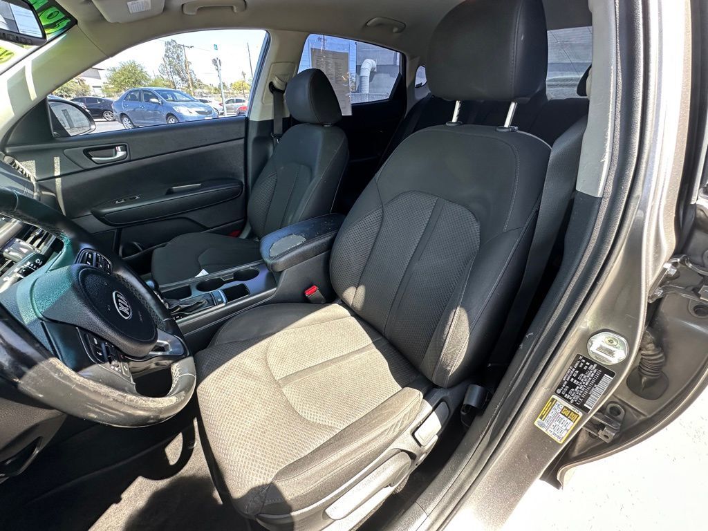 2017 Kia Optima LX