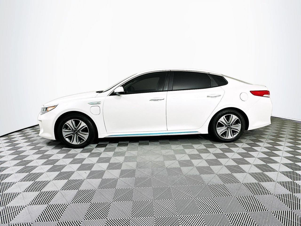 2017 Kia Optima Plug-In Hybrid EX Tacoma WA