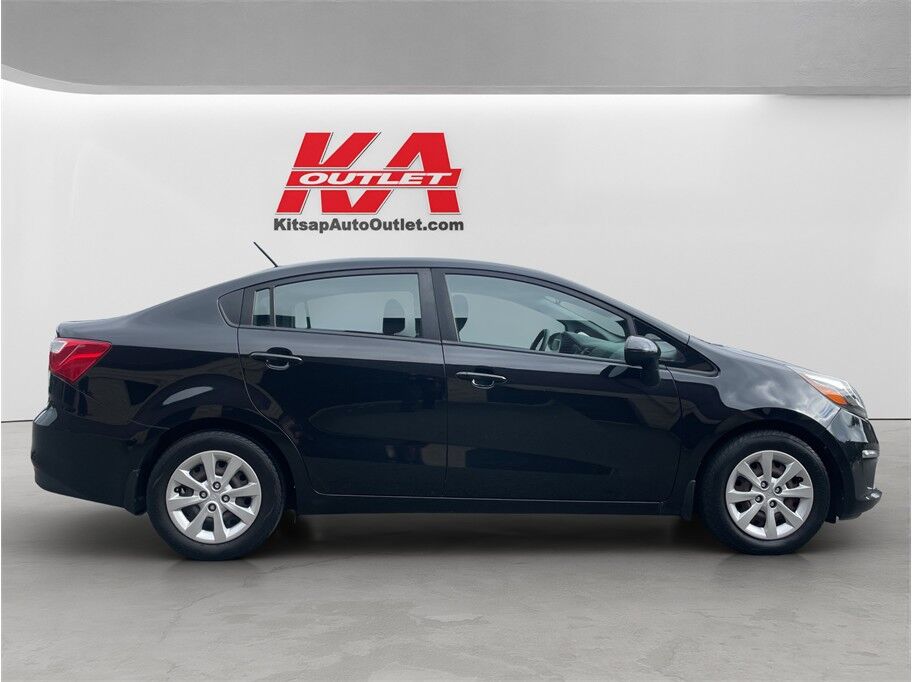 2017 Kia Rio LX Sedan 4D