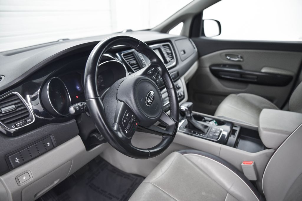 2017 Kia Sedona EX Akron OH