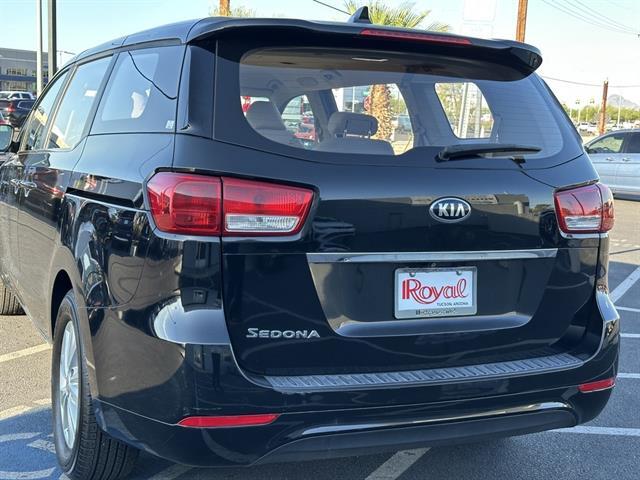 2017 Kia Sedona L Tucson AZ