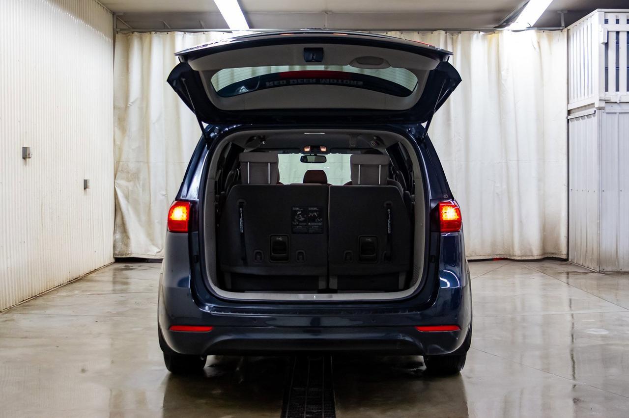 2017 Kia Sedona LX BCam Red Deer AB