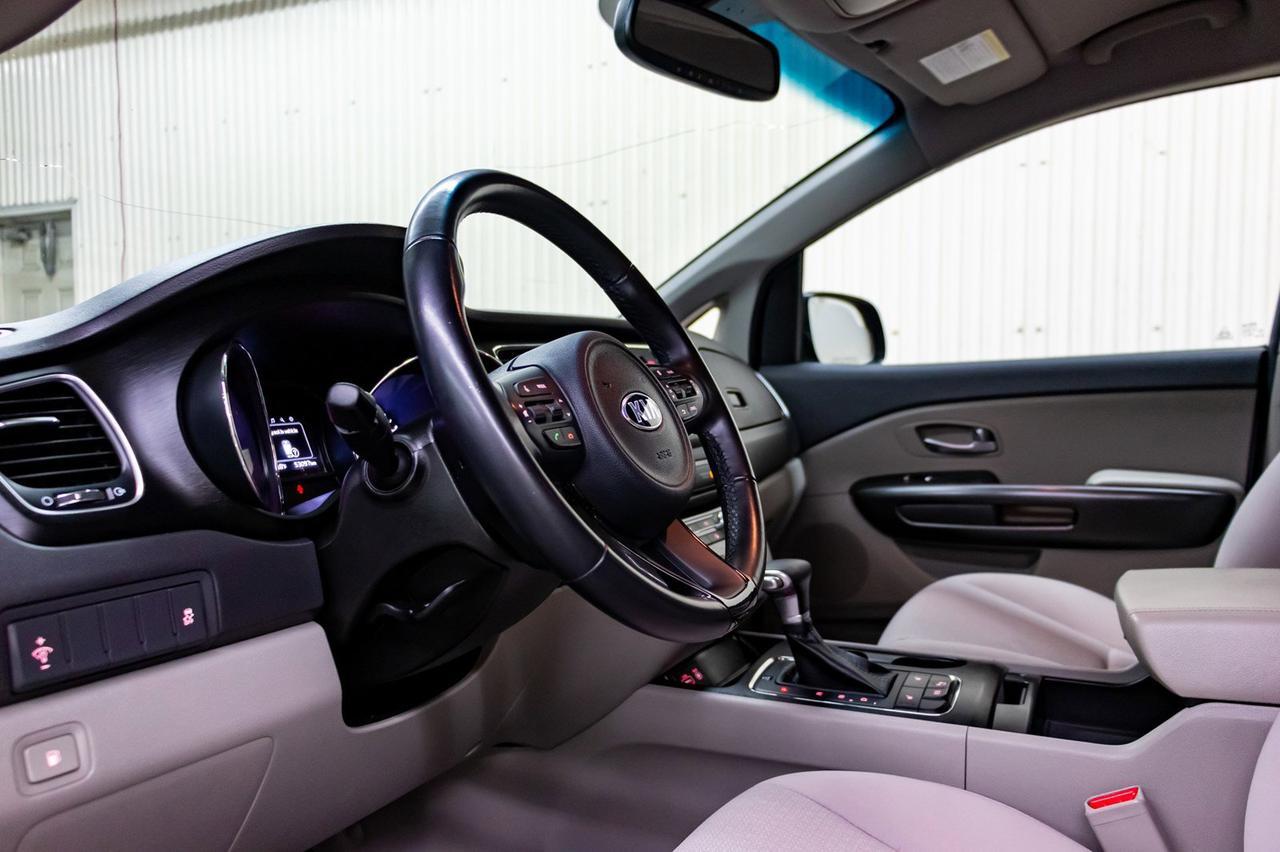 2017 Kia Sedona LX BCam Red Deer AB