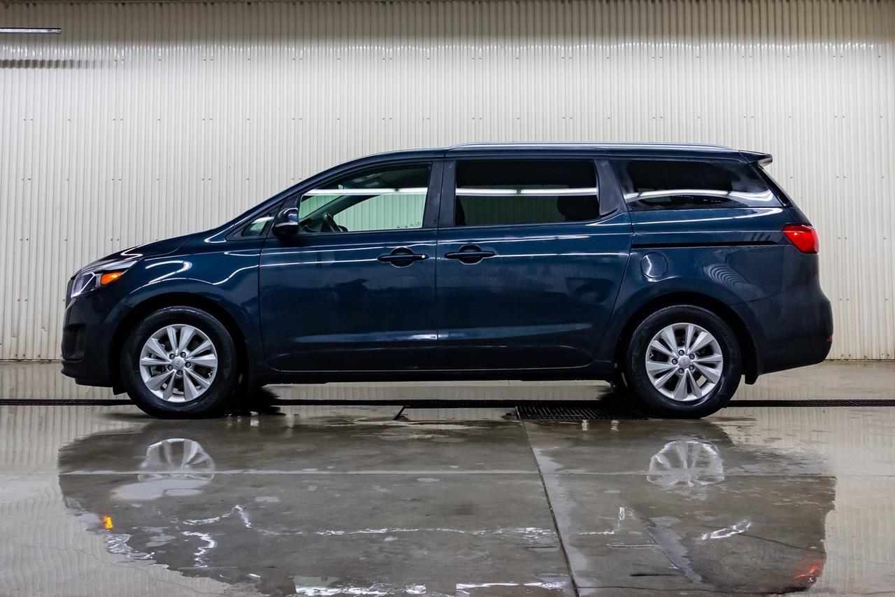 2017 Kia Sedona LX BCam Red Deer AB