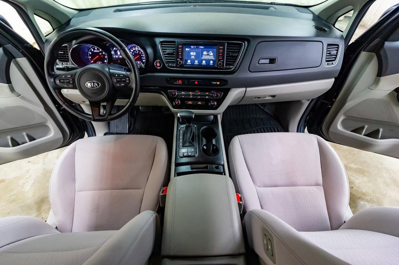 2017 Kia Sedona LX BCam Red Deer AB