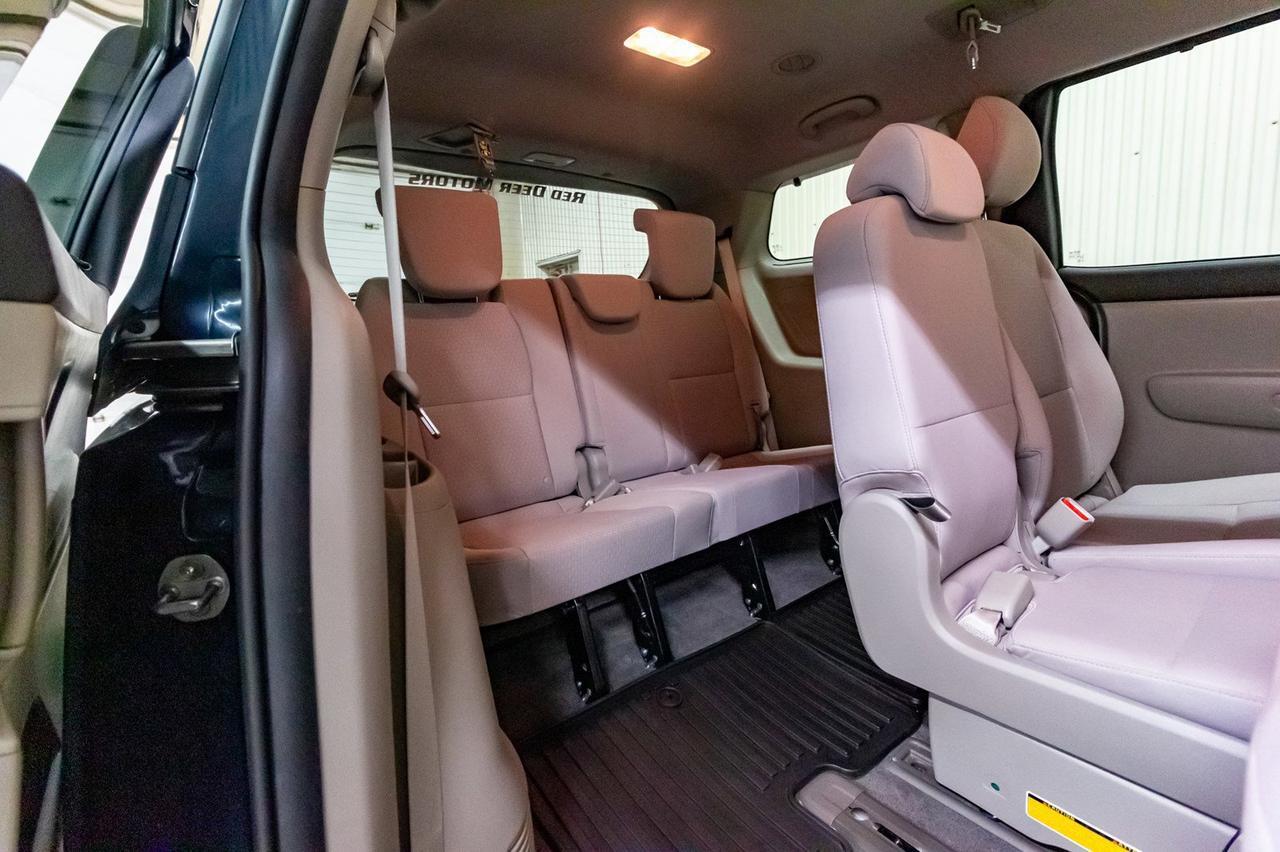 2017 Kia Sedona LX BCam Red Deer AB