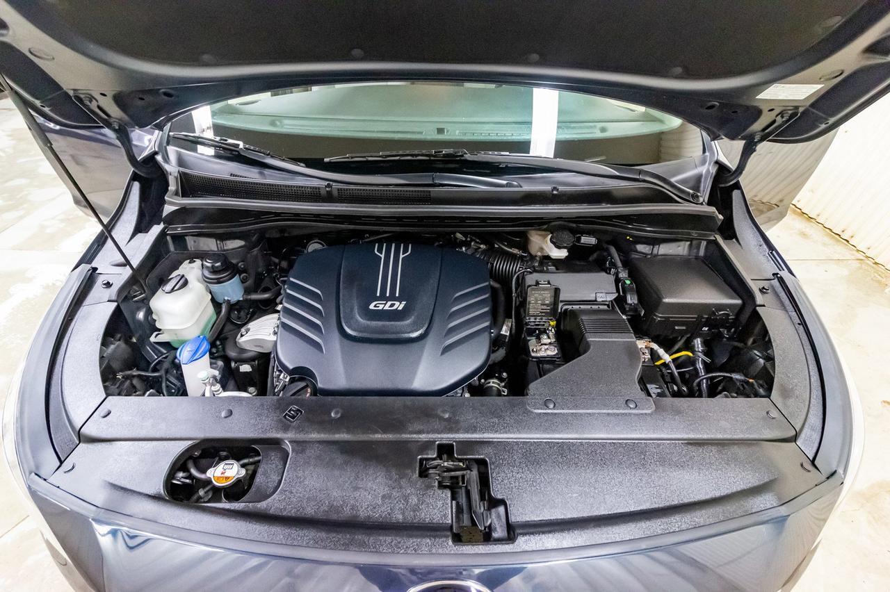 2017 Kia Sedona LX BCam Red Deer AB