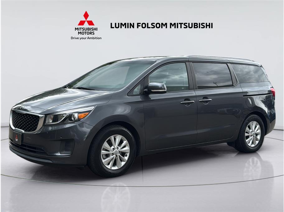 2017 Kia Sedona LX Minivan 4D