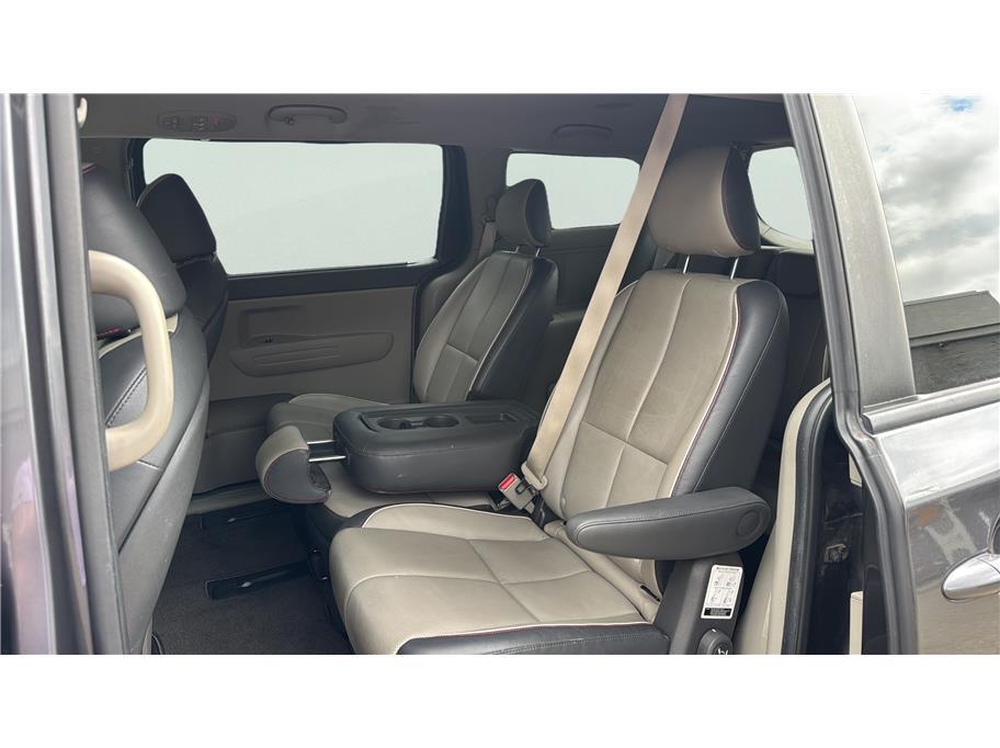 2017 Kia Sedona LX Minivan 4D Folsom CA