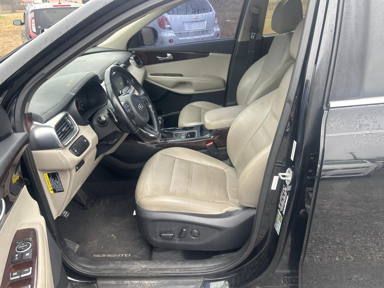 2017 Kia Sorento 2.0T EX Meridian MS