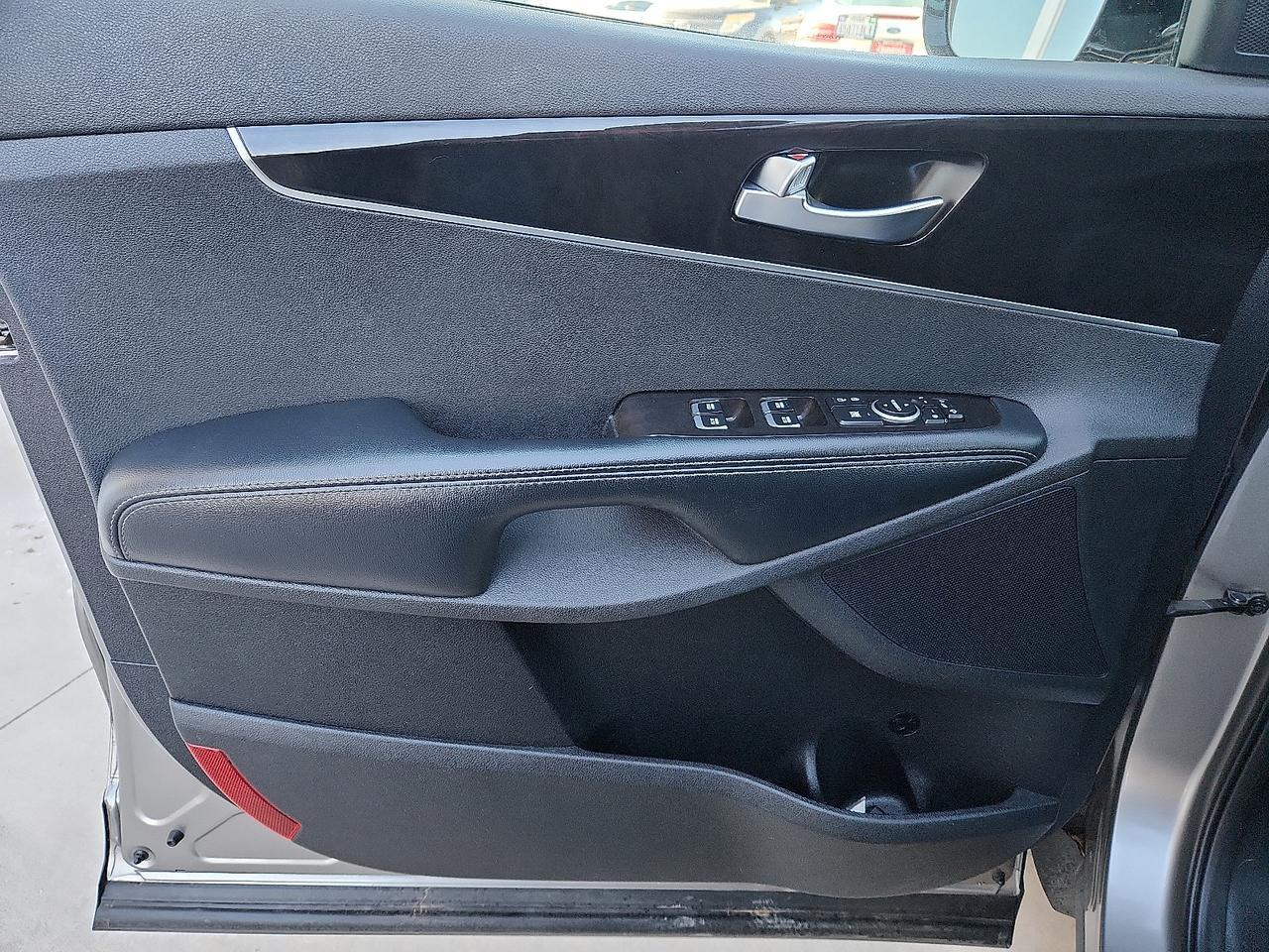 2017 Kia Sorento 3.3L EX Lubbock TX