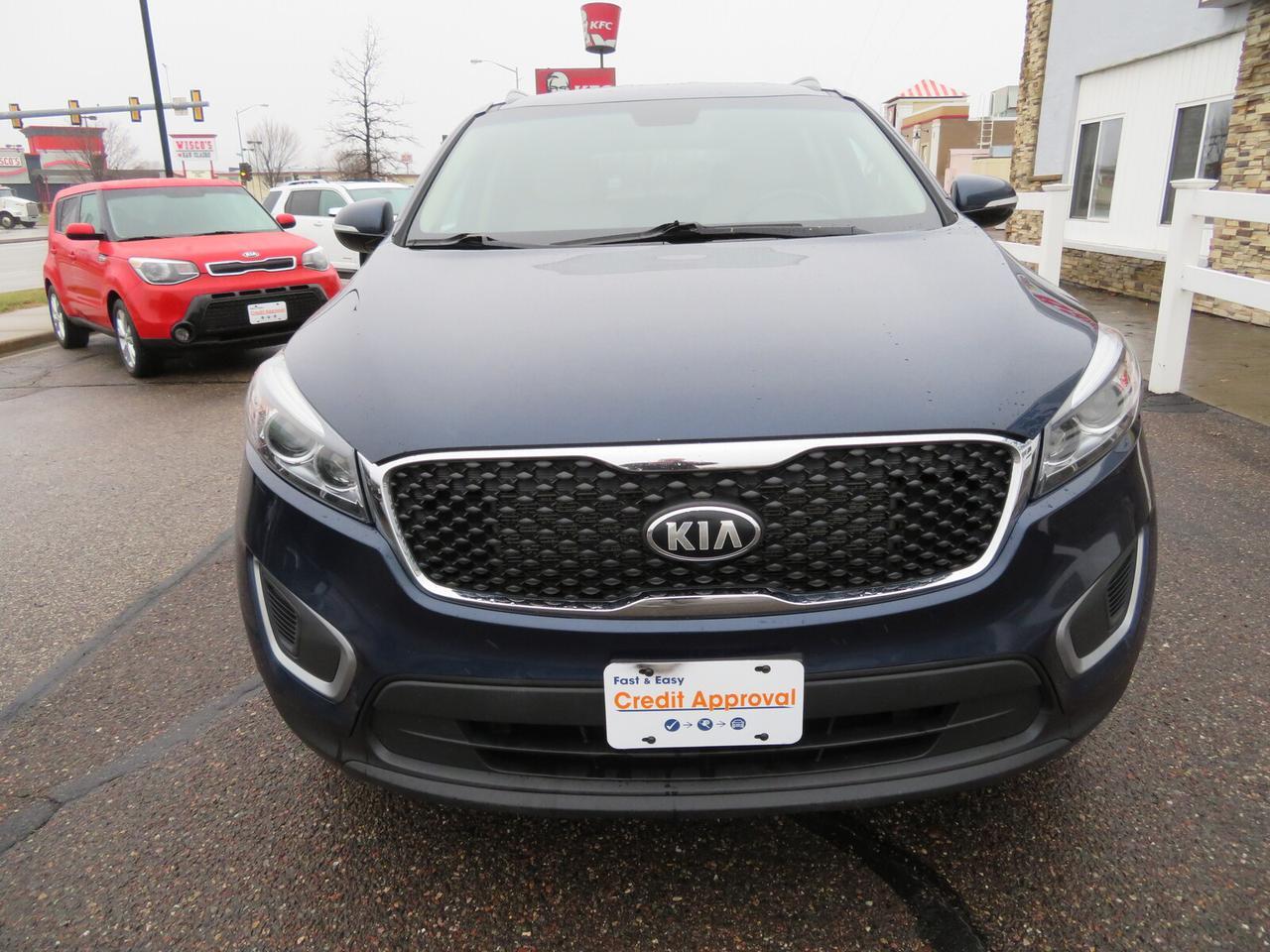 Used 2017 Kia Sorento LX AWD in Altoona WI