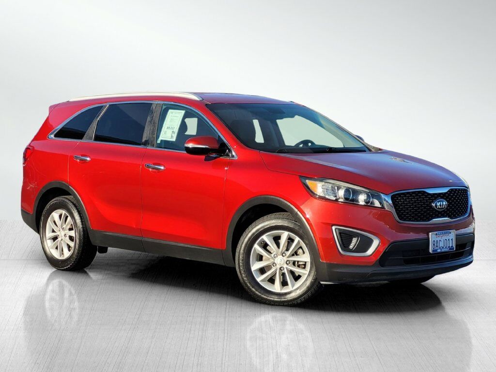 2017 Kia Sorento LX
