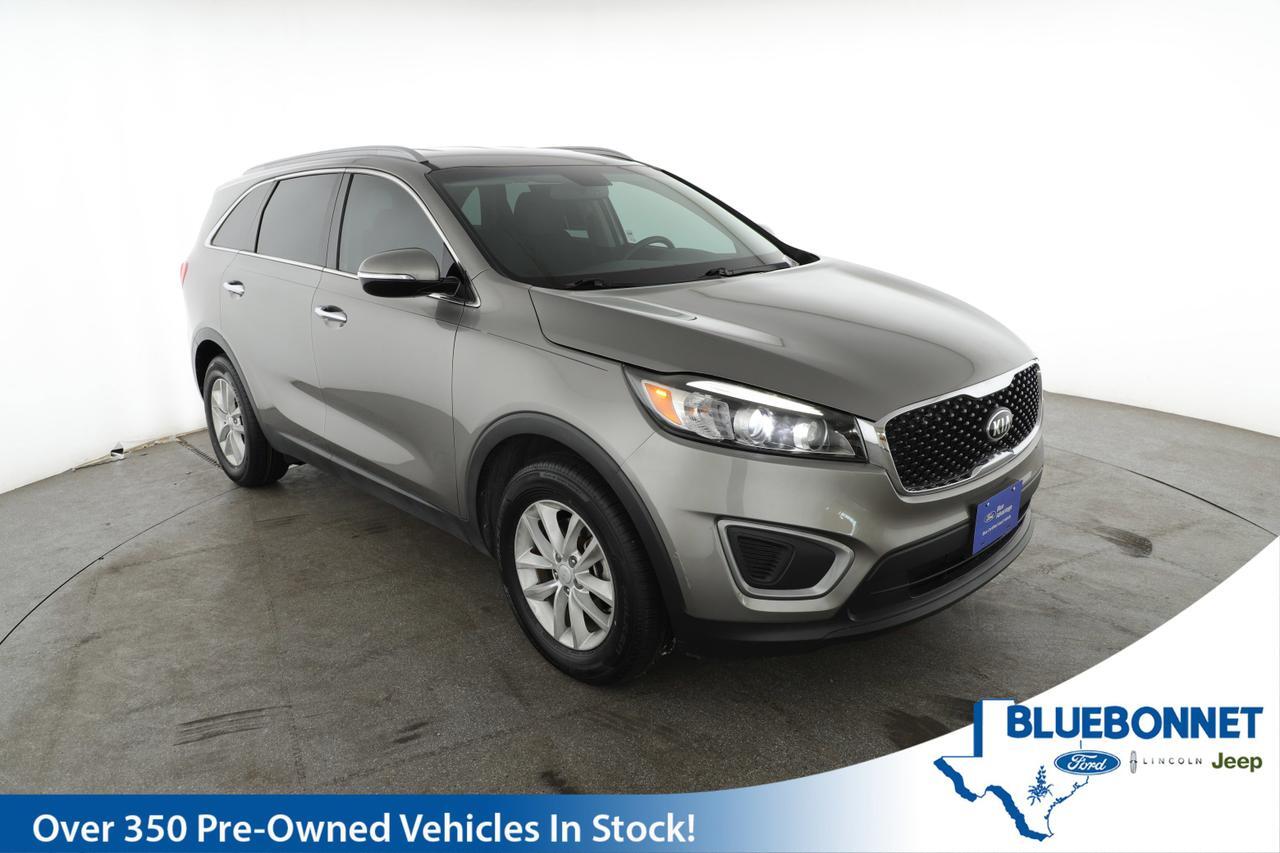 2017 Kia Sorento LX