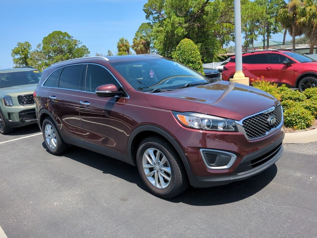 2017 Kia Sorento LX