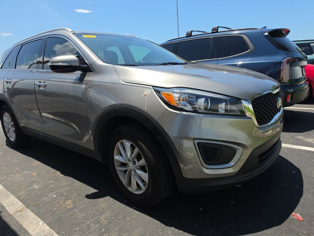 2017 Kia Sorento LX