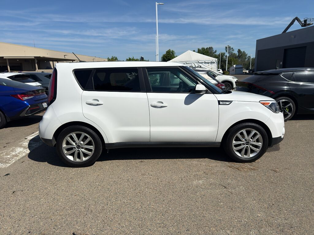 2017 Kia Soul + Folsom CA