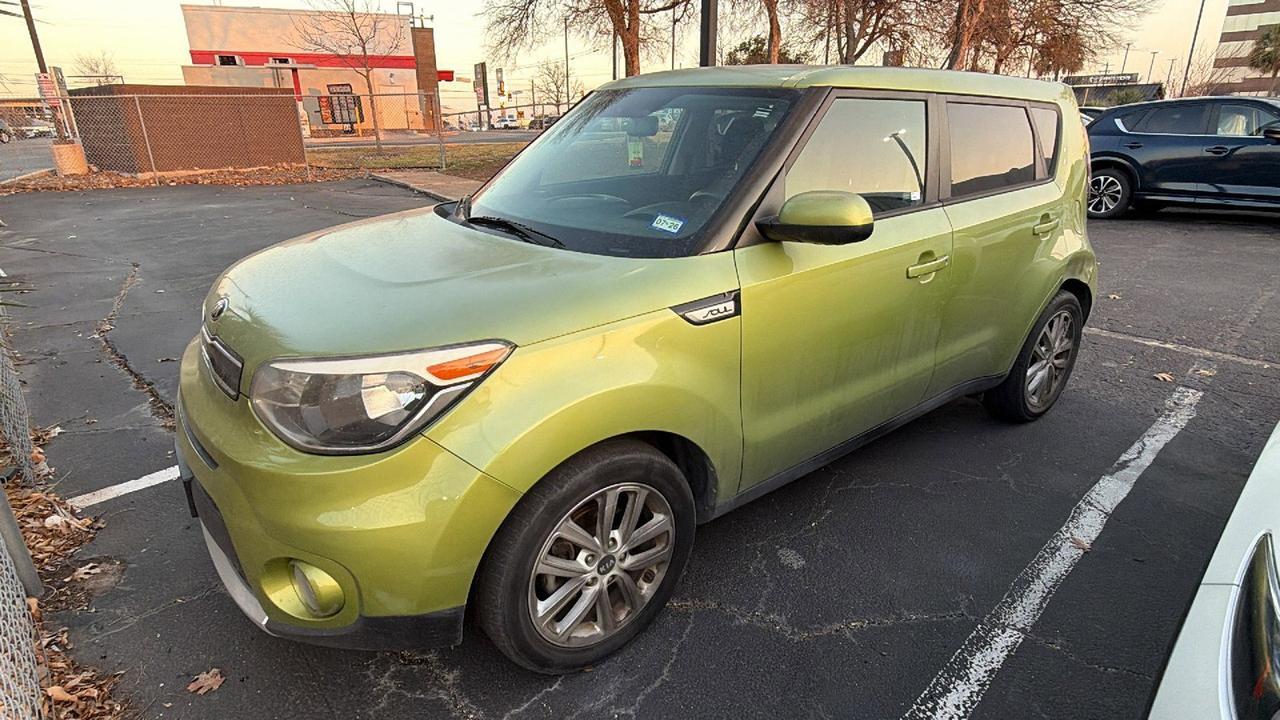 2017 Kia Soul +