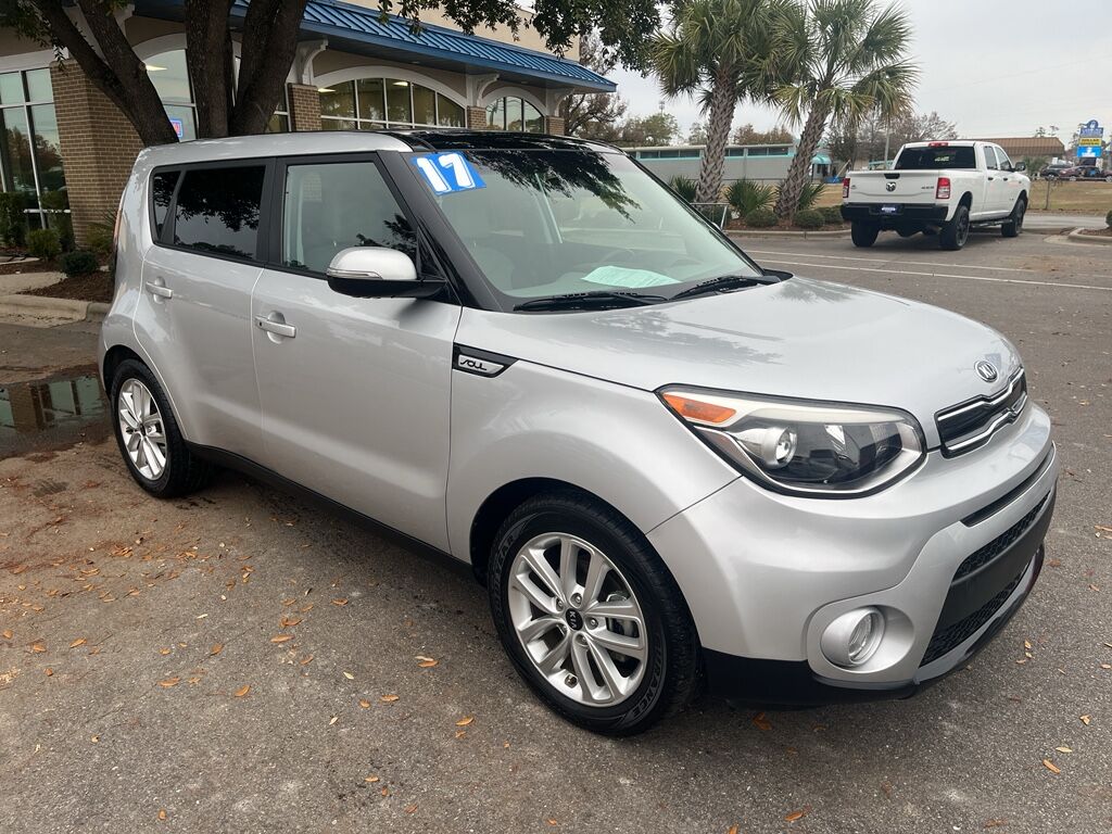 2017 Kia Soul +