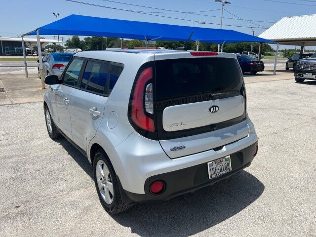 2017 Kia Soul Base