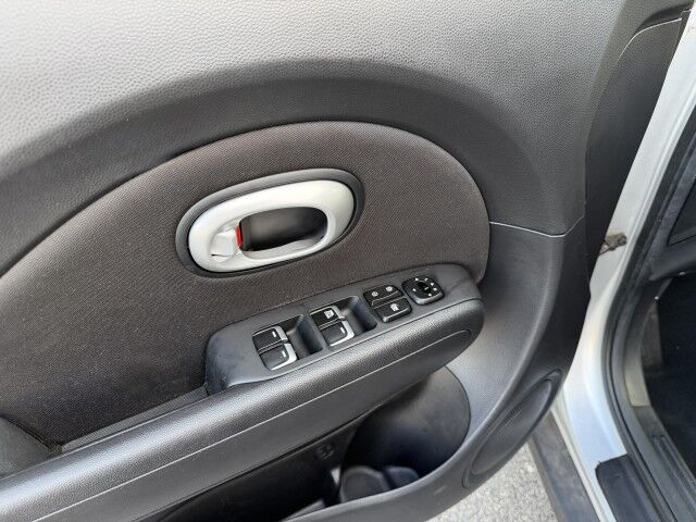 2017 Kia Soul Base Whitehall PA