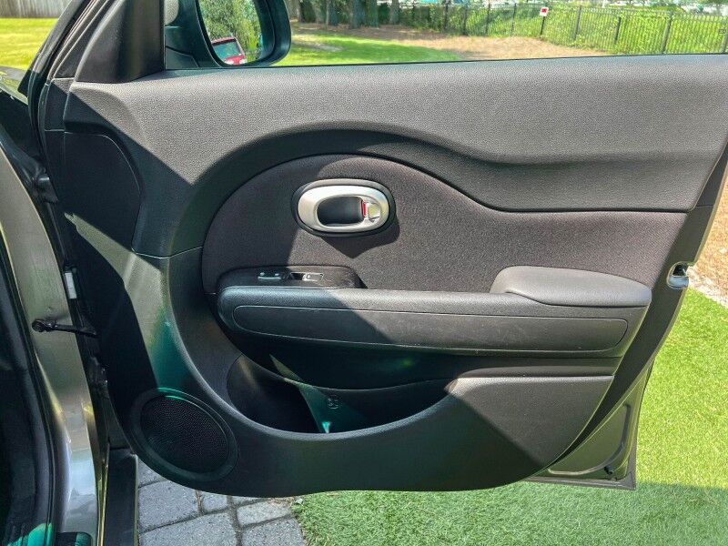 2017 Kia Soul Base Wilmington NC