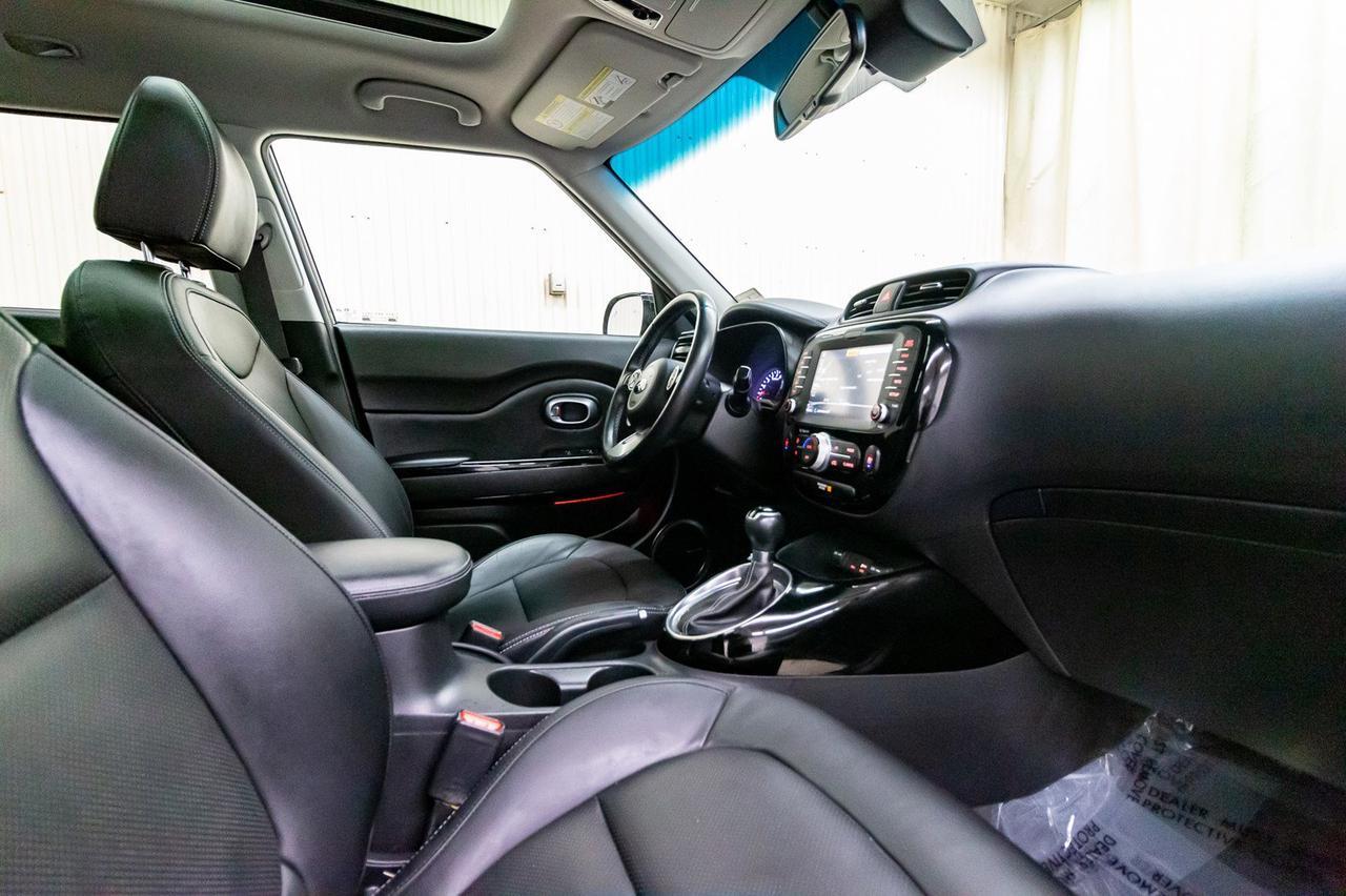 2017 Kia Soul EX + Leather Roof Nav Red Deer AB