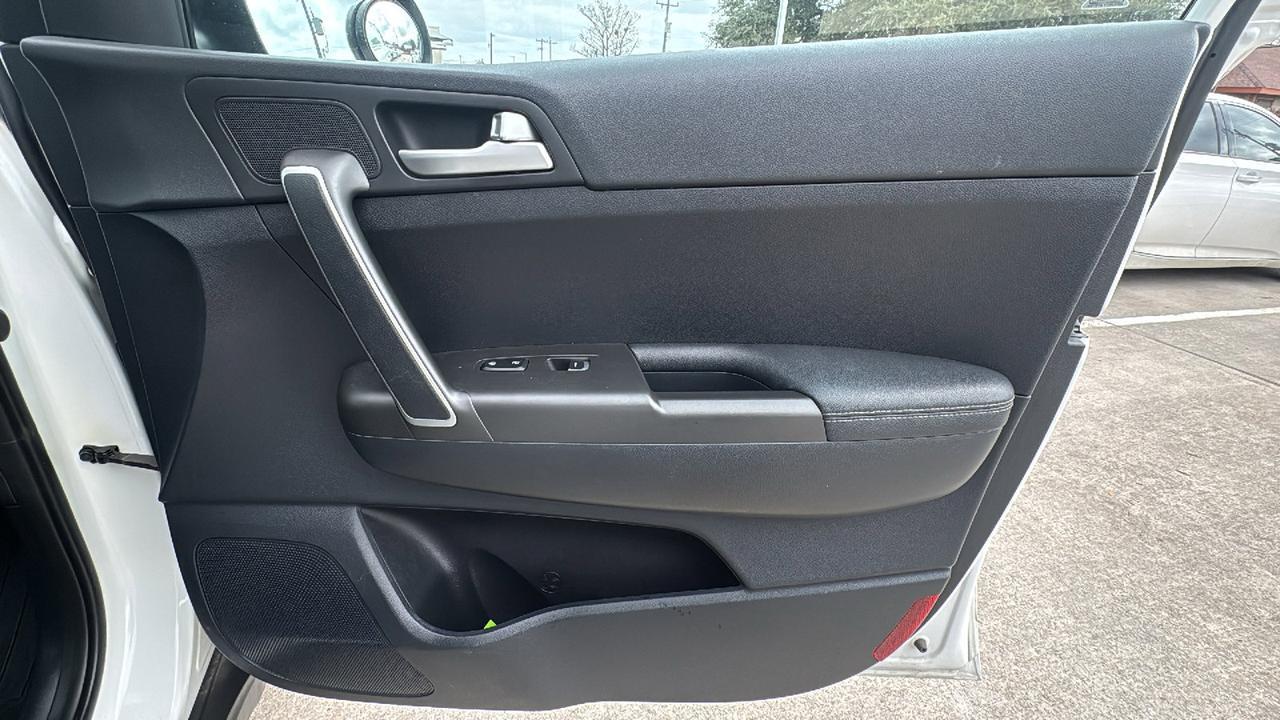 2017 Kia Sportage LX  Selma TX