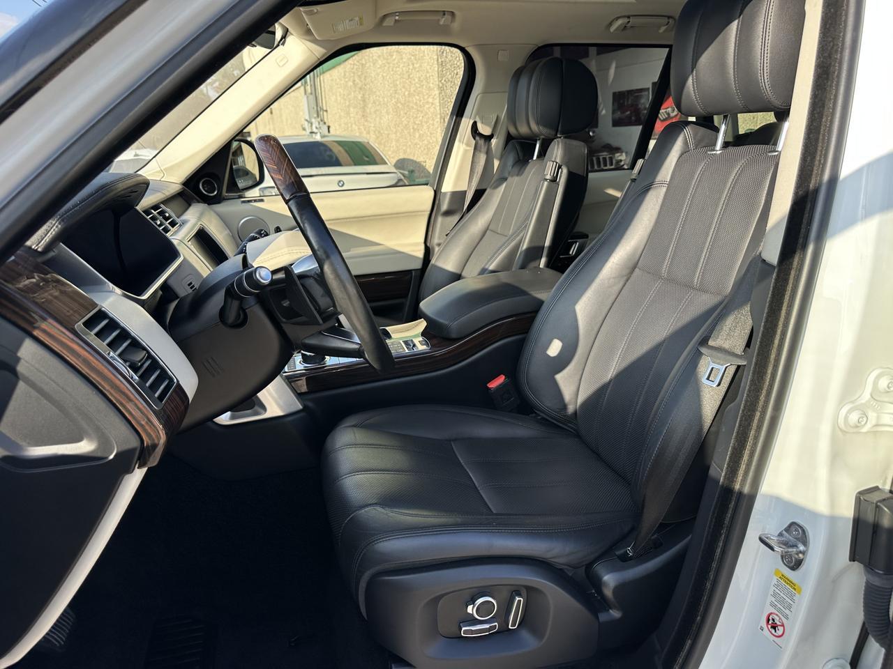 2017 LAND ROVER Range Rover HSE Dallas TX