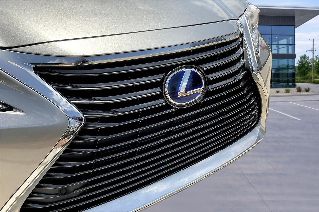 2017 LEXUS ES 300H Houston TX