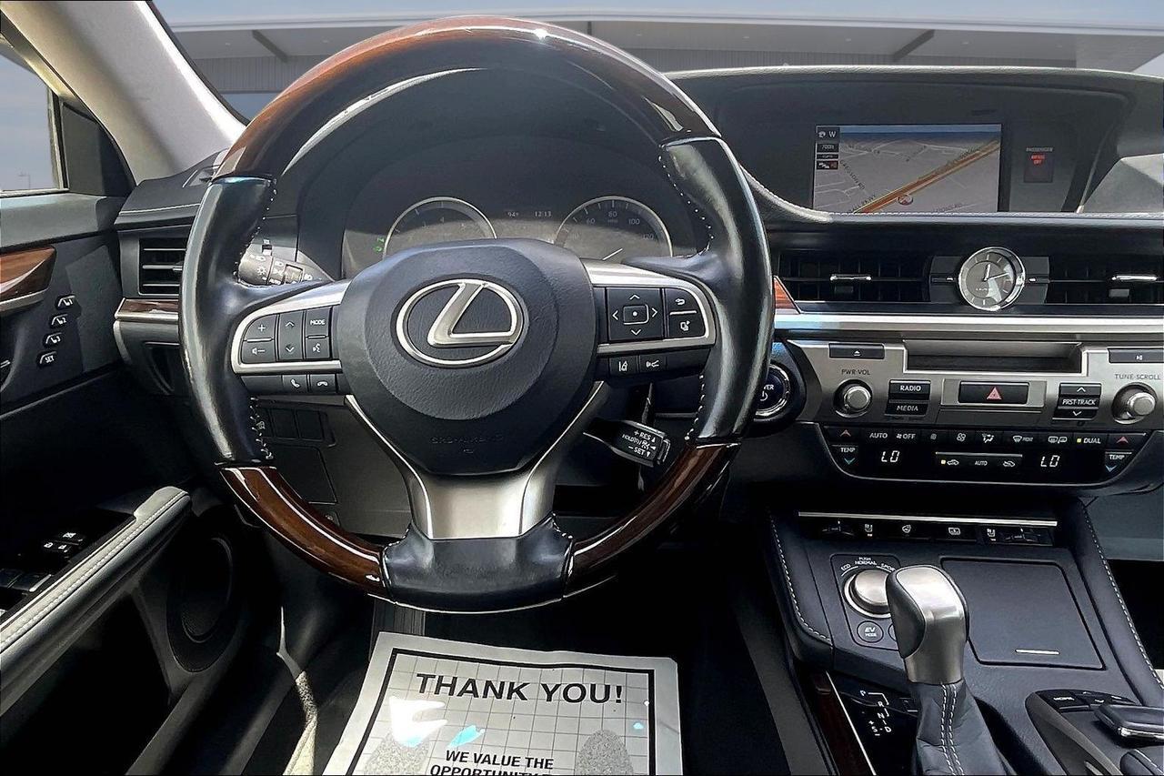2017 LEXUS ES 300H Houston TX