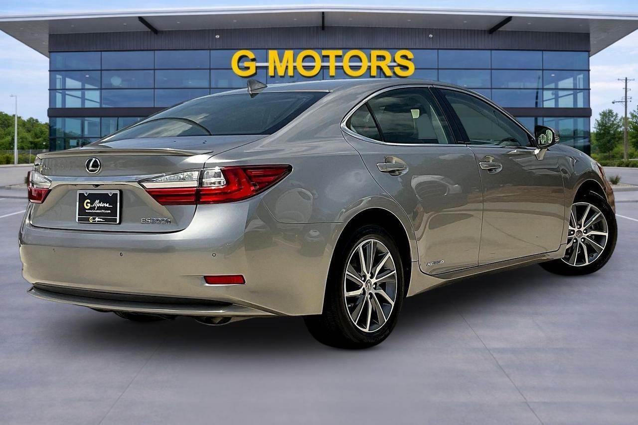 2017 LEXUS ES 300H Houston TX