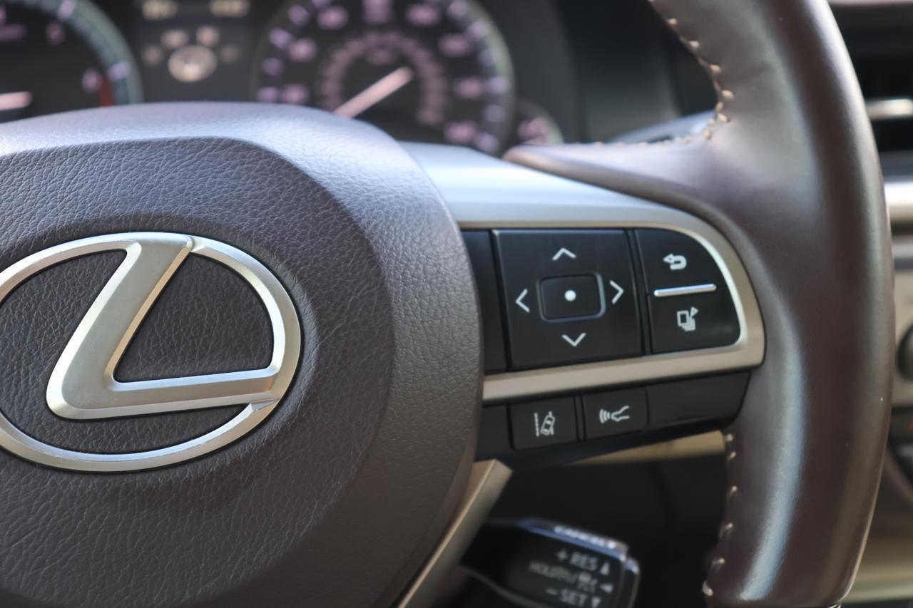 2017 LEXUS ES 350 Houston TX