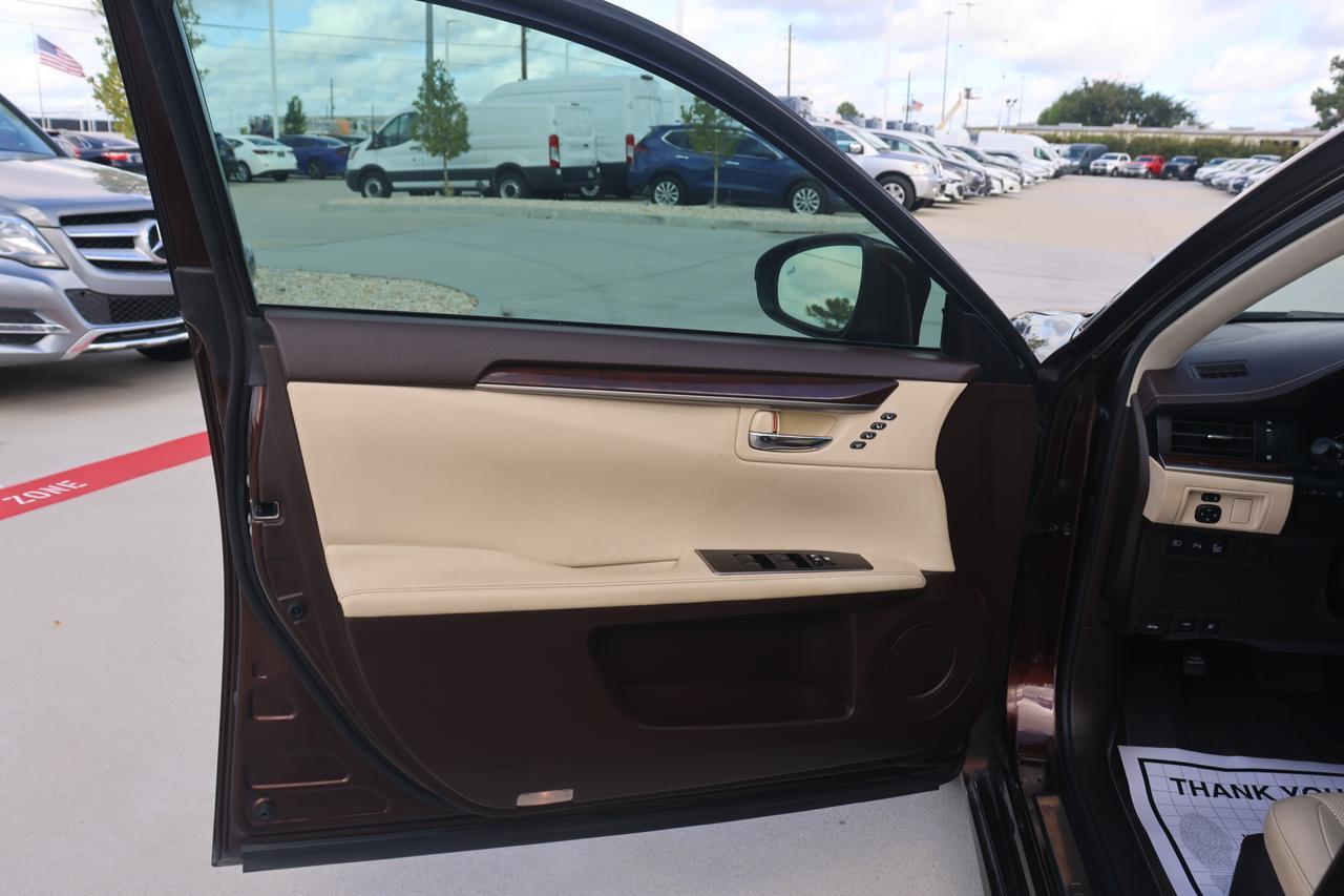 2017 LEXUS ES 350 Houston TX