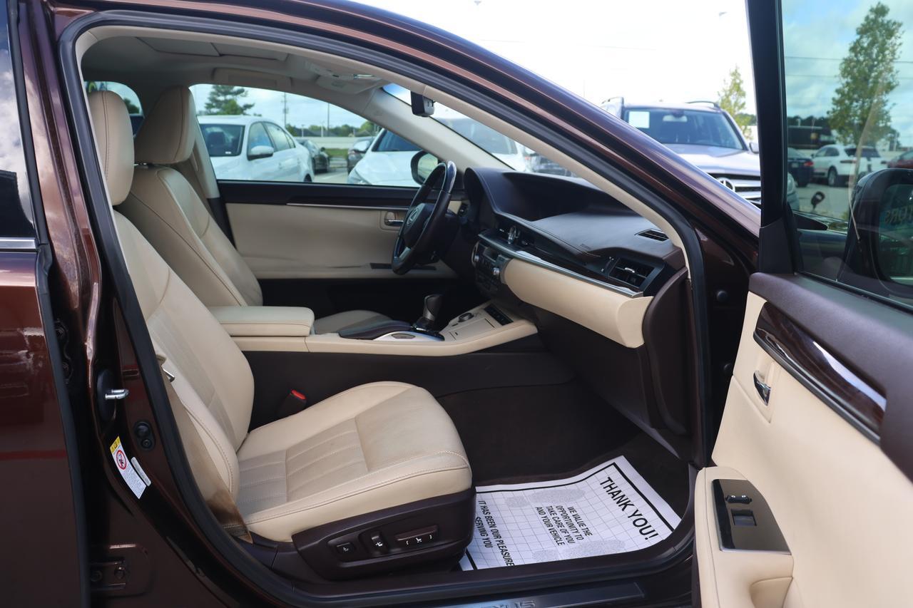 2017 LEXUS ES 350 Houston TX