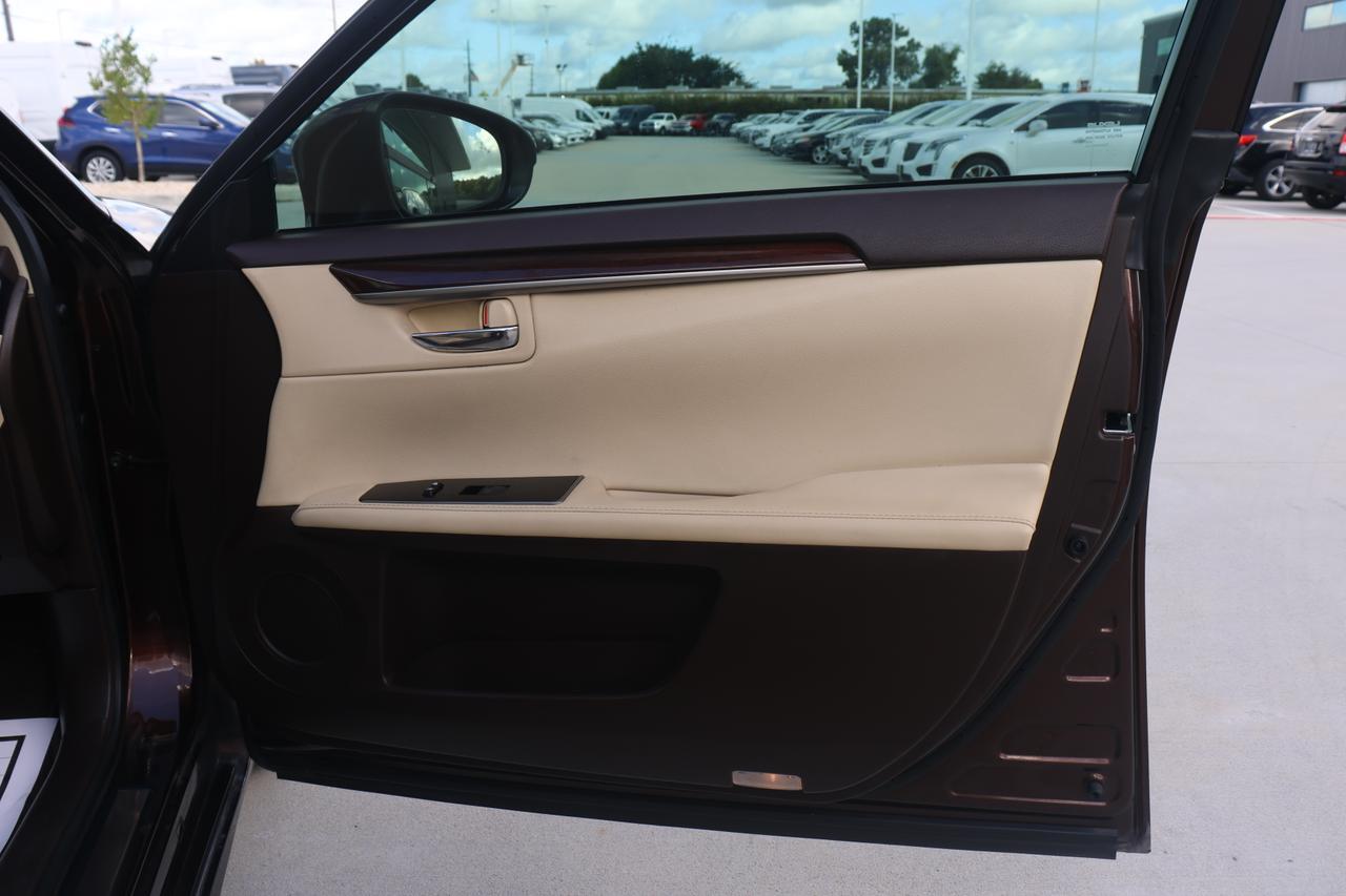 2017 LEXUS ES 350 Houston TX